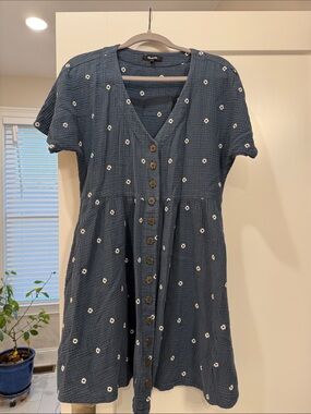 Madewell Blue Embroidered Lightspun Button-Front Mini Dress